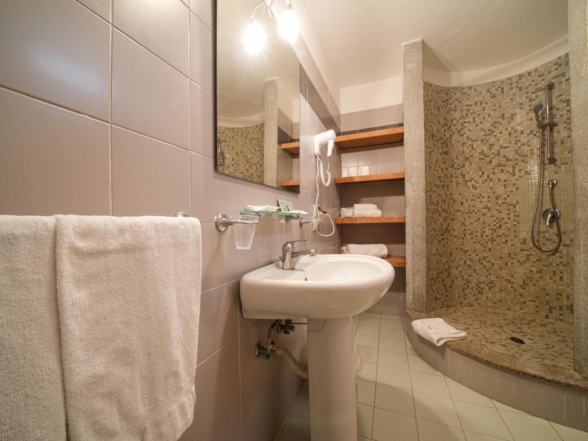 Le Tonnare Di Stintino - Beach Resort Zewnętrze zdjęcie