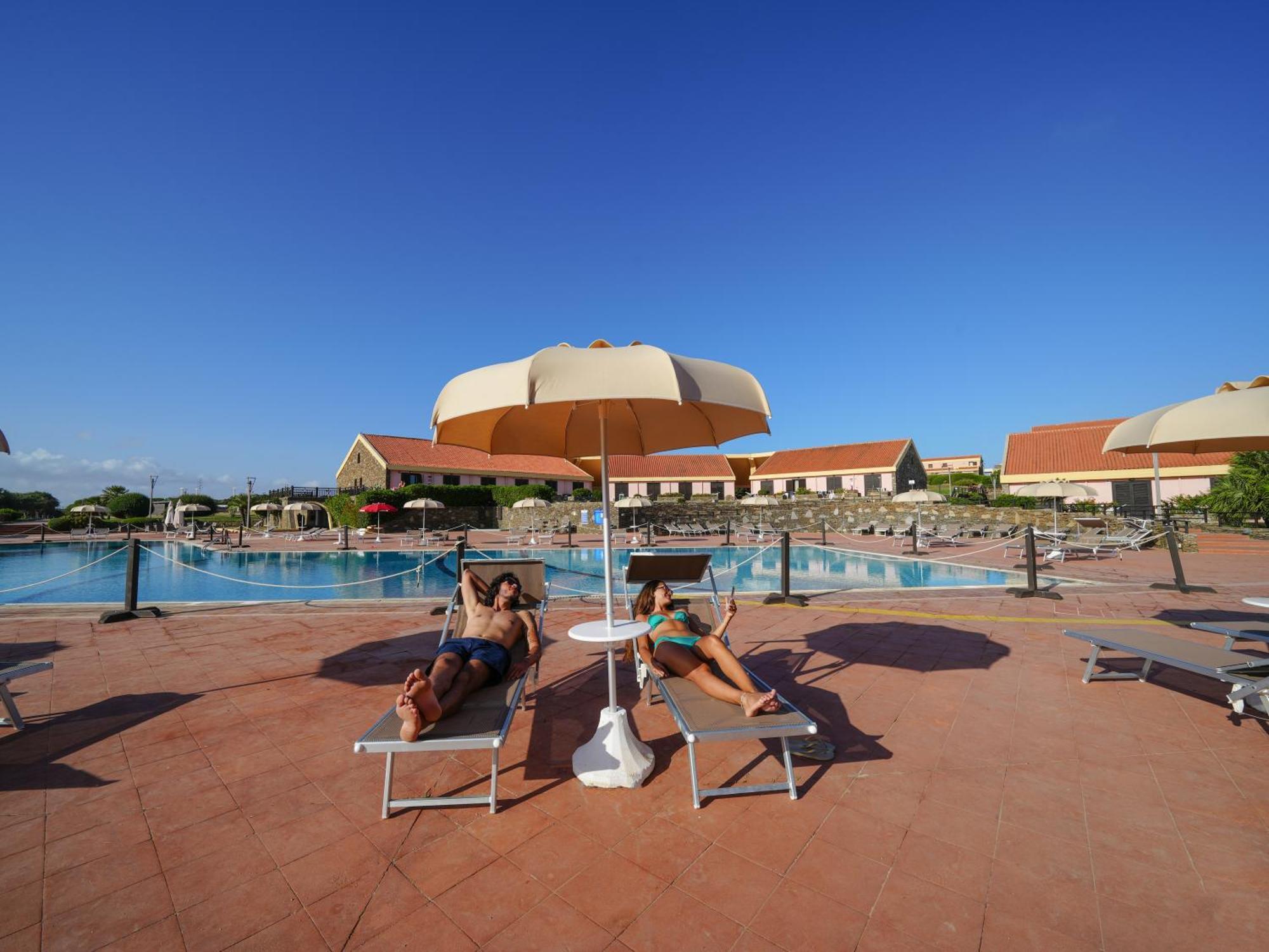 Le Tonnare Di Stintino - Beach Resort Zewnętrze zdjęcie
